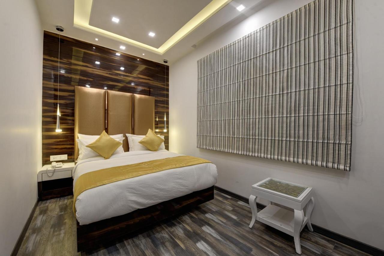 Hotel Golden Tree Noida Exterior foto