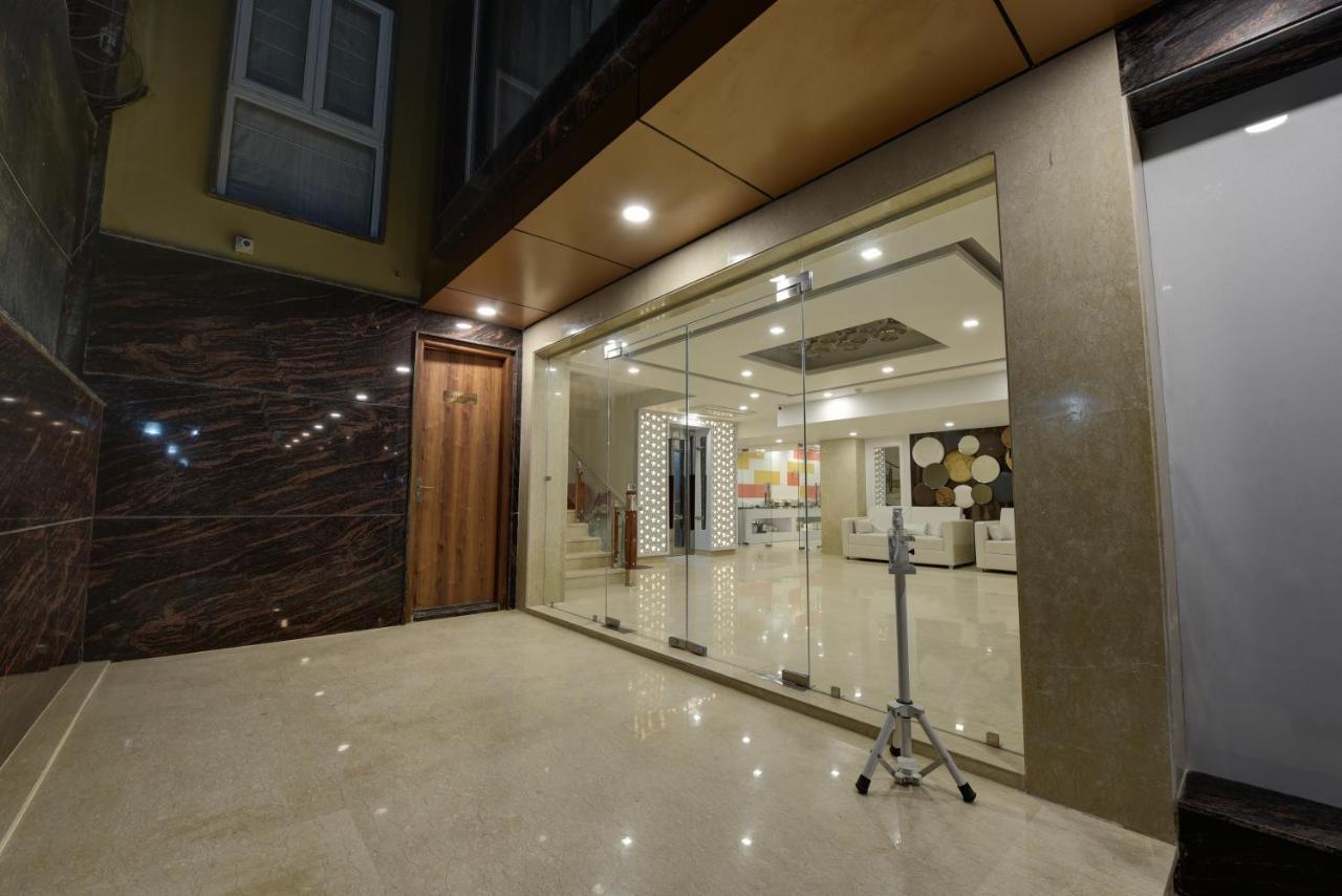 Hotel Golden Tree Noida Exterior foto